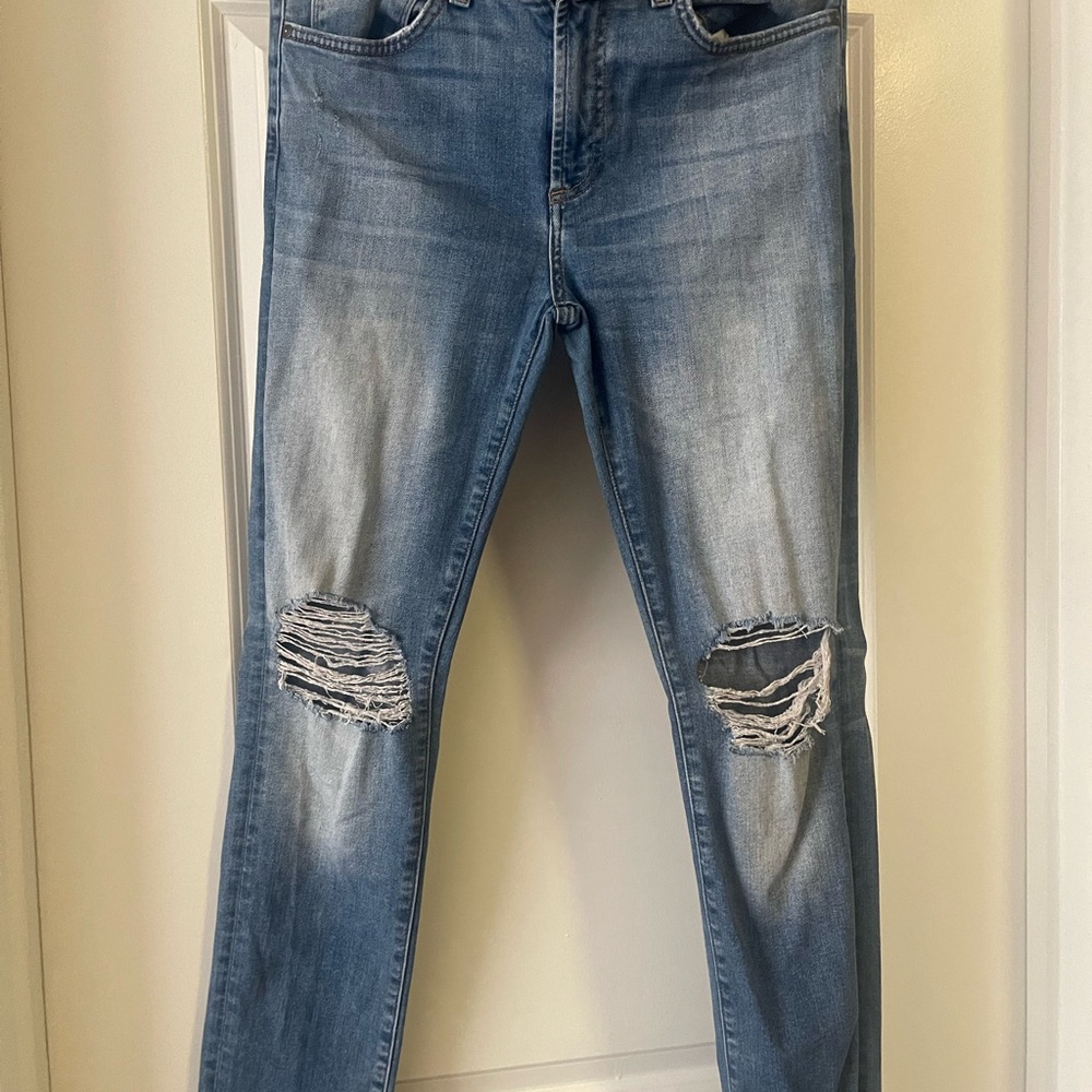 Men's Blue Distressed Jeans